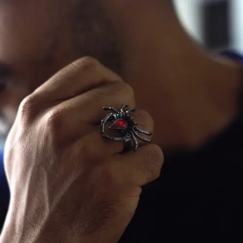 Anillo Crimson Web